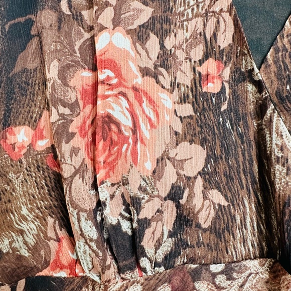 NWOT KarenKane lifestyle 100%silk tank top size 12 - Picture 3 of 8